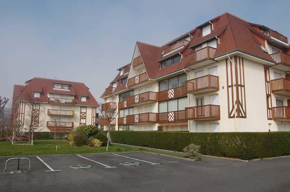 Le Royal Prestige Apartment Villers-sur-Mer Bagian luar foto